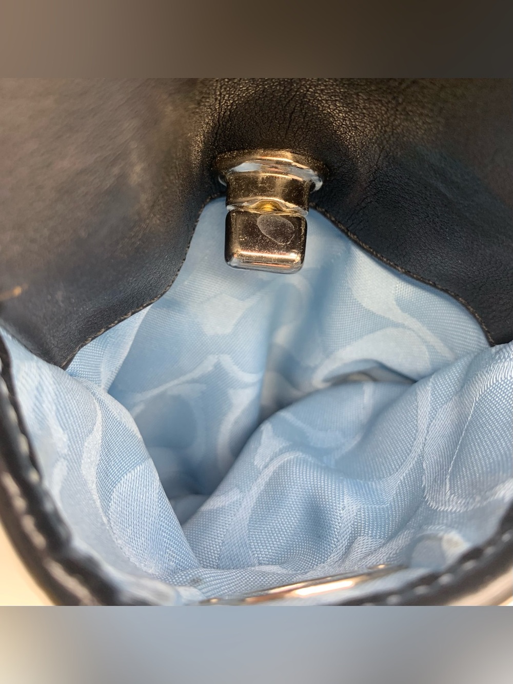 Coach Vintage Leatherware Tote 5787 Black W/Blue Interior, Patent Leather Trim - Picture 8 of 15